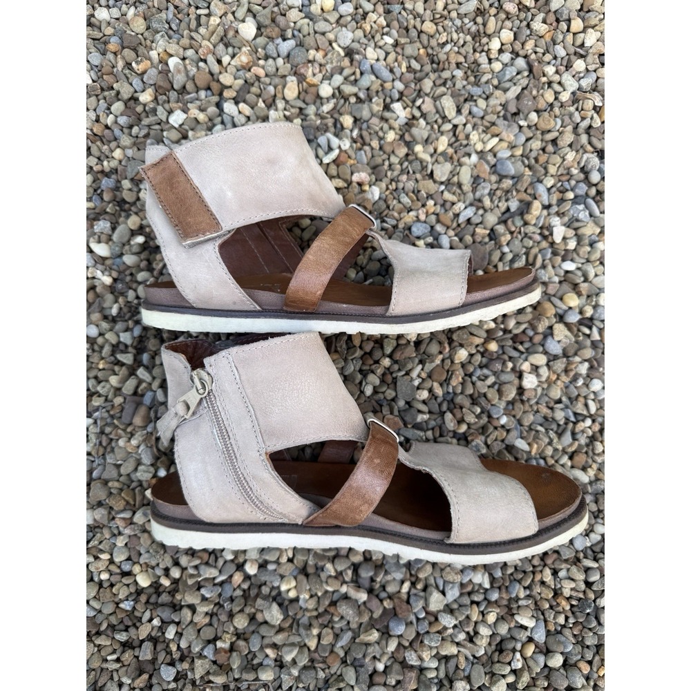 MIZ MOOZ Tamsyn Gladiator SANDALS 39 8.5 9 Brown Leather Boho Granola Flats Shoe
